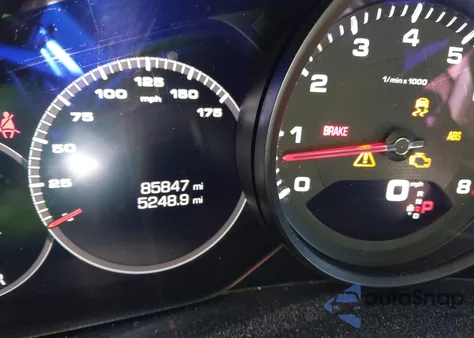 2019 Porsche Cayenne z USA, uszkodzony, nr VIN WP1AA2AY6KDA08082